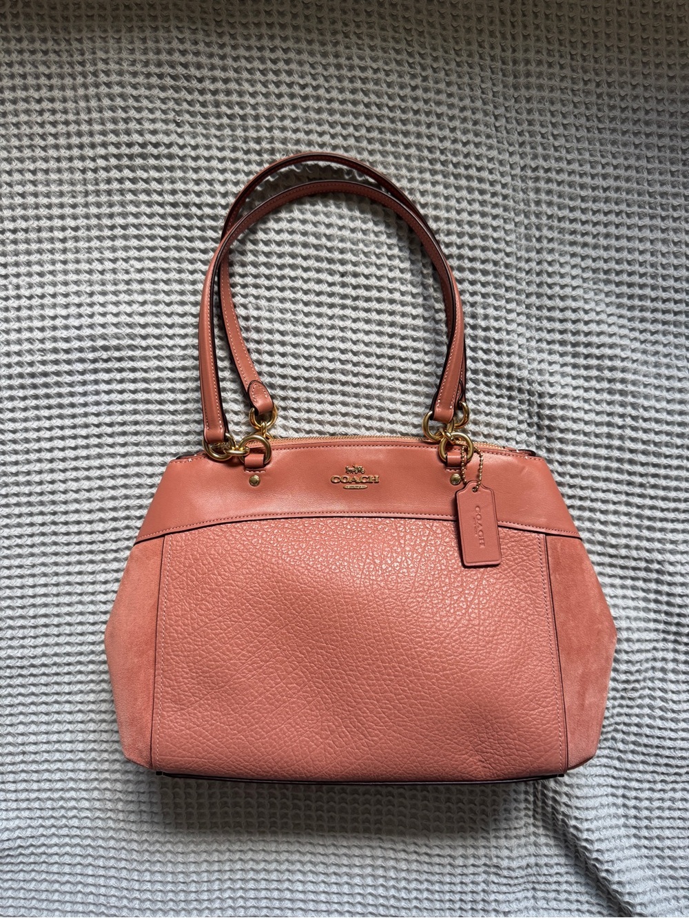 Never worn Coach Brooke Carryall bag in dusty rose, in leather + suede